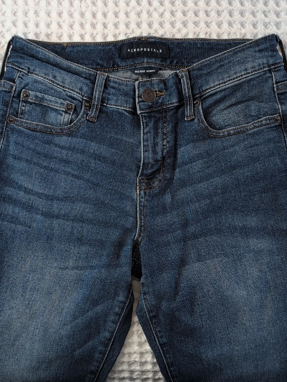 Aeropostale Women's Mid Rise Skinny Jeans Size 6S